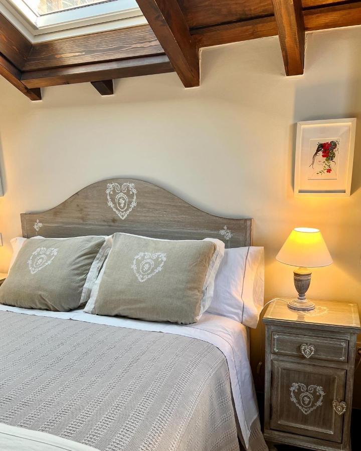 La Casita De Olivia Espinaredo La Villa